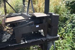 *Set of Sack Scales with Two 25kg Weights