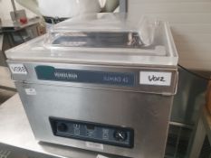 * Henkelman Jumbo 42 vacum packer