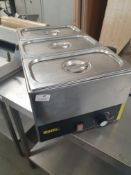 * Buffalo L371B bain marie