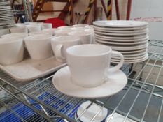 * 15 x cups and saucers