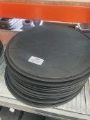 * 10 x slate effect chilled display plates