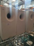 * 3 x Bose speakers