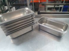 * 8 x 1/3 gastronomes