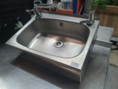 * S/S sink with taps