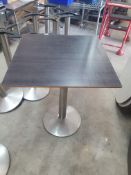 * 4 x pedestal base tables