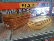 * 4 x shallow 1/3 heat resistant gastronomes