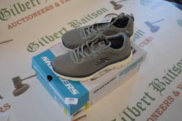 *Skechers Memory Foam Machine Washable Trainers Size: 7