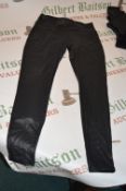 *Jezebel Black Leggings Size: S