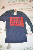 Levi’s 2pc T-Shirt and Hoodie Set Size: 7-8 years