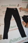 *Jezebel Lightweight Leggings Size: L