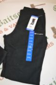 Champion Kid’s Black Joggers Size: L 11-12 years