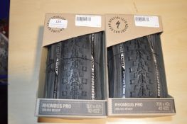 *Two Robus Pro Bike Tyres 700 x 42c