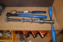 *Cyclus Holder for Head Tube Reamer, Freewheel Remover, and a Bracket Grip FSA BB Tool 48.5mm