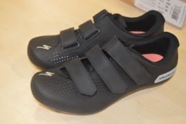 *Specialized Body Geometry Cycling Shoes Size: 4 RRP £80
