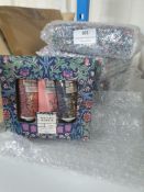 * 5 x hand cream gift sets