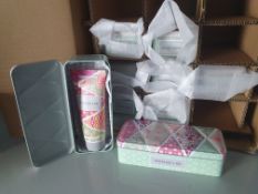 * 9 x handcream in tin gift sets