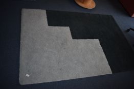 *Rug 53”x79”