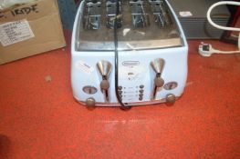 Delonghi Toaster