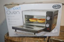 *Compact Micro Oven 650w