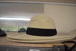 *2x Women’s Sun Hats