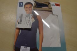 *Women’s Vests Size: M 3pk