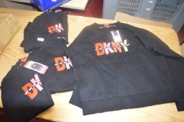 *4x DKNY Women’s Jumpers Size: M