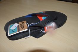 *Men’s Flipflops Size: 11