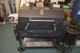 *Master Built Smoke Hollow Charcoal Barbecue