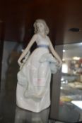Nao Figurine of a Lady