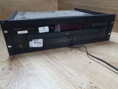 * Denon CD auto changer DCM-280