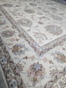 * Persian Tabriz - 100% new wool, made in Iran (Islamic Rep) - 3m x 2.07m