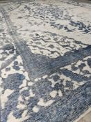 * Icon Vintage - 100% new wool, made in Pakistan - 3.3m x 2.48m