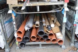 *Contents of Stillage to Include a Quantity of Gut