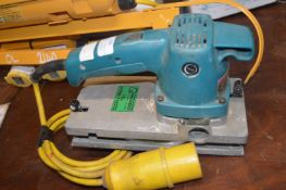*Makita Sander 9045N