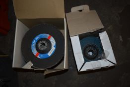 *Box of 125mm Flat Discs and a Box of 180mm Flat Discs