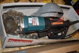 *Makita 9069 Hand Grinder 240V (Still in Box)