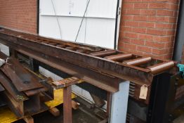 *Length of Roller Conveyor 490x47cm