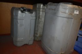 *3x Drums of Hydraulic Oil (2x25L 1x 20L)