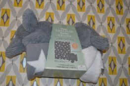 *Little Miracles 2pc Plush Blanket Set