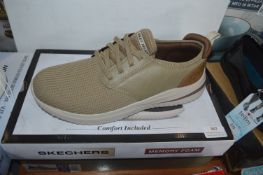 *Sketchers Men's Memory Foam Shoes Size: 8