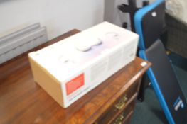 Oculus Quest 2 VR Head Set