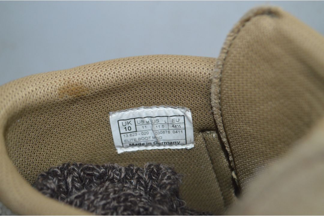 Lowa Military Boots Size: 10 - Image 2 of 3