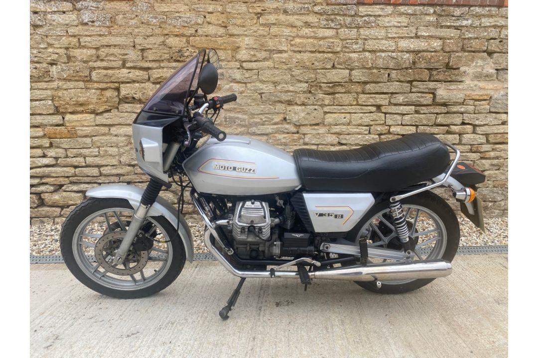 1980 Moto Guzzi V35 II Reg. no. YRP 594W Frame no. PD11650 Engine no. PC12817 - Image 1 of 6