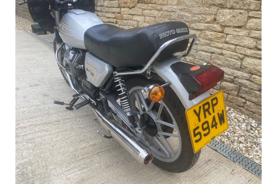 1980 Moto Guzzi V35 II Reg. no. YRP 594W Frame no. PD11650 Engine no. PC12817 - Image 5 of 6