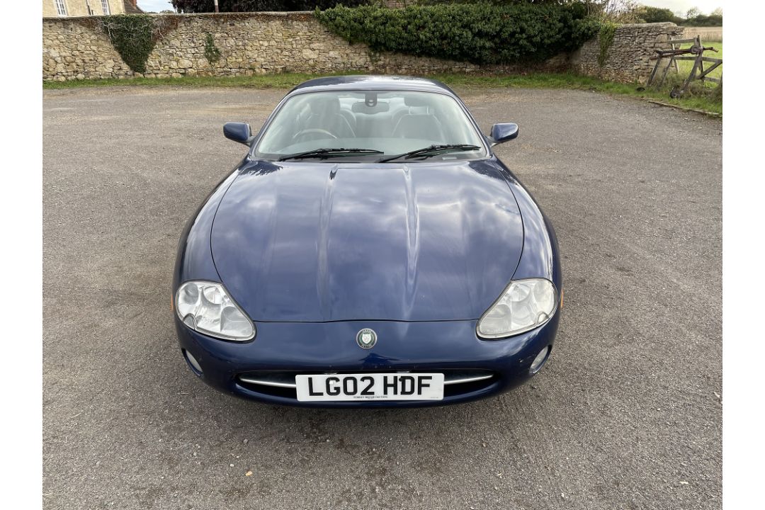 2002 Jaguar XK8 Coupe Reg. no. LG02 HDF Chassis no. SAJAC41M12NA29165 - Image 3 of 11