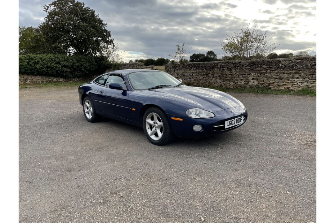 2002 Jaguar XK8 Coupe Reg. no. LG02 HDF Chassis no. SAJAC41M12NA29165 - Image 1 of 11