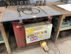 La Roche bar bending machine