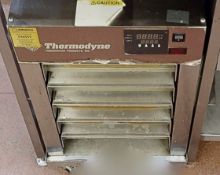 1 x THERMODYNE 300NDNL 5-Shelf Counter-top Slow Cook and Hold Oven, With Castor Base - Phase 1 /