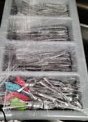 1 x Collection Of Silverware Approx.40 Each Forks(Sm&Lg), Knives, Spoons & Some Kids Cutlery
