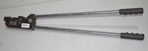 1 x Hand Ratcheting Crimping Tool - Ref: DS7555 ALT - CL816 - Location: Birmingham, B45*More